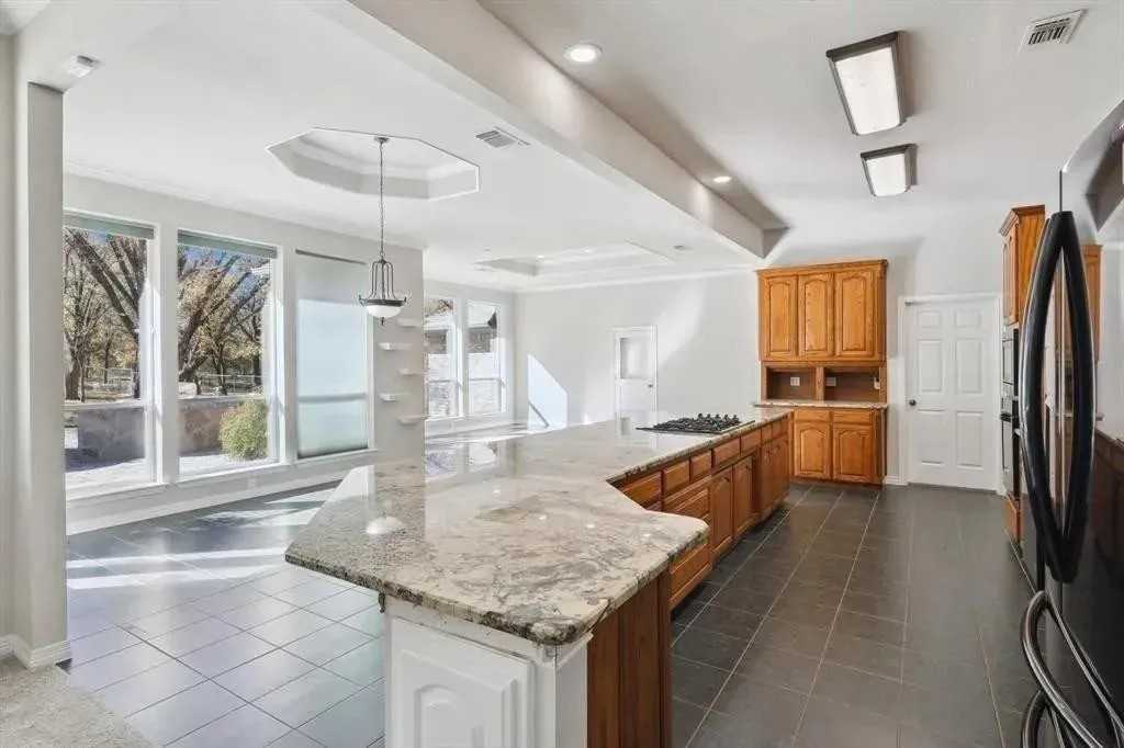 6116 Country Hill Ct #NA - Photo 4 of 24