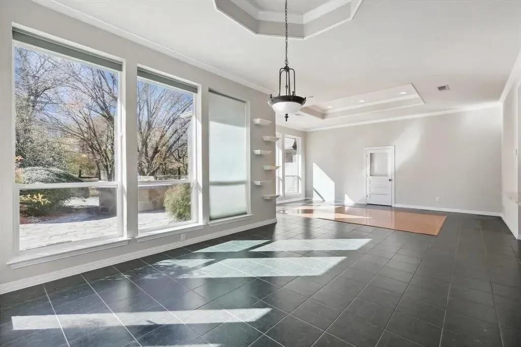 6116 Country Hill Ct #NA - Photo 6 of 24