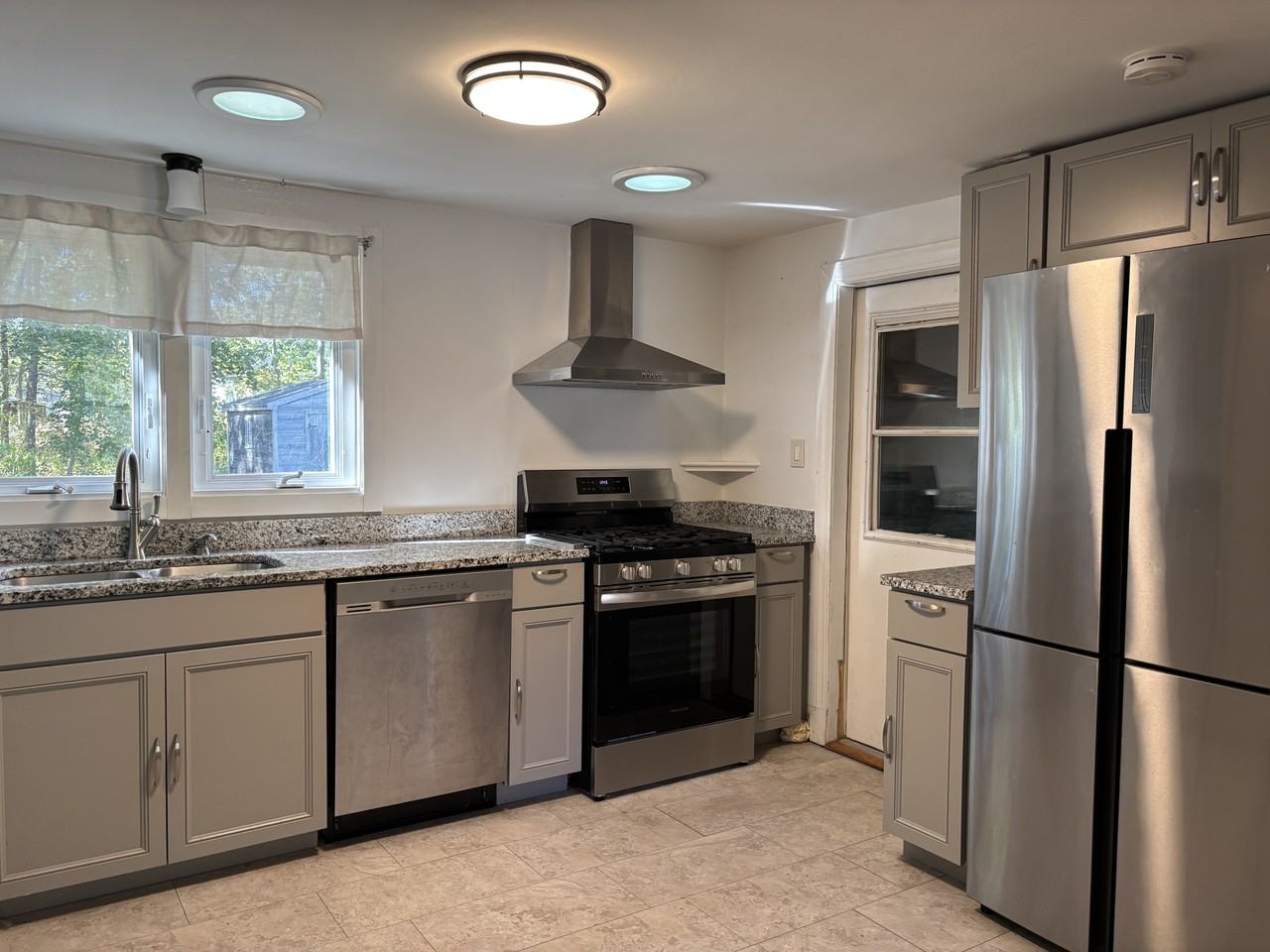 5 Ocean House Rd #NA - Photo 3 of 20