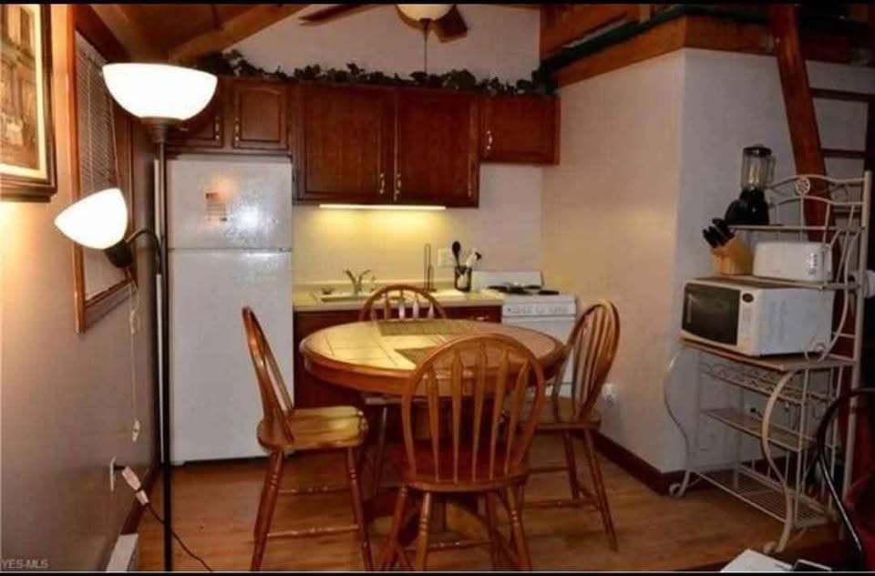 619 Mahan Ave #NA - Photo 3 of 4