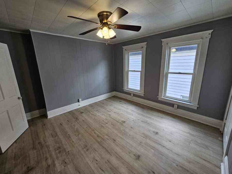 805 Virginia Ave #NA - Photo 3 of 6