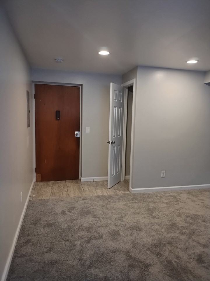 1920 Dallas Ave #5 - Photo 6 of 24