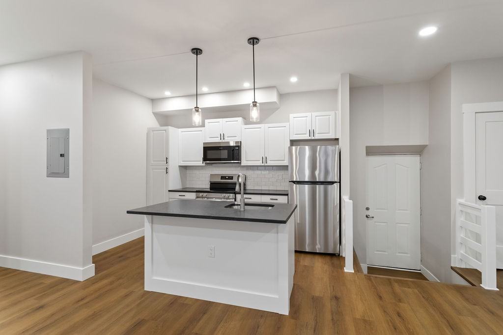 324 Woods Rd #3 - Photo 4 of 7