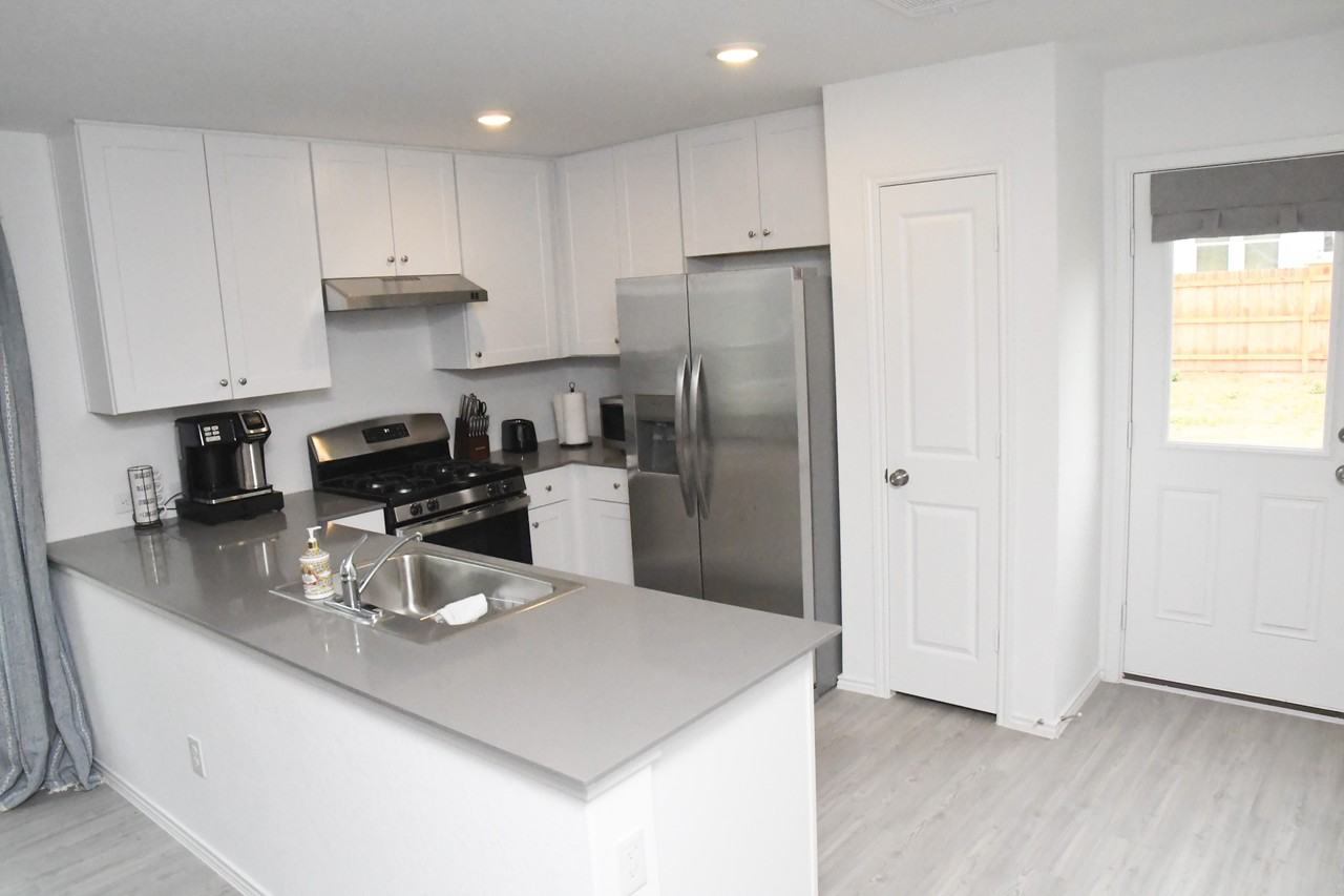 722 Killdeer Trl #NA - Photo 5 of 19