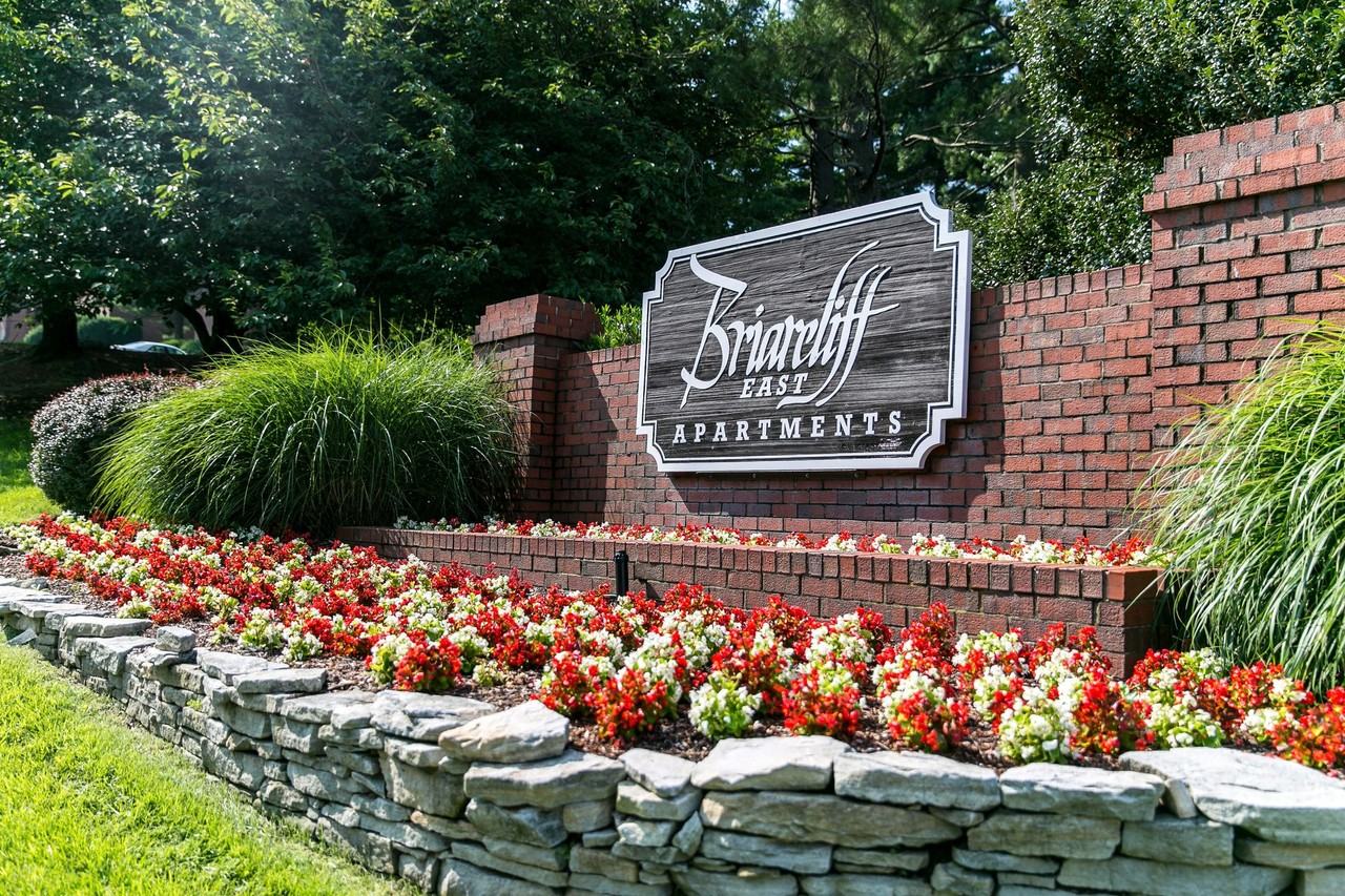 Briarcliff Apartments: Spacious Luxury Living in Central Baltimore County - Photo 7 of 50