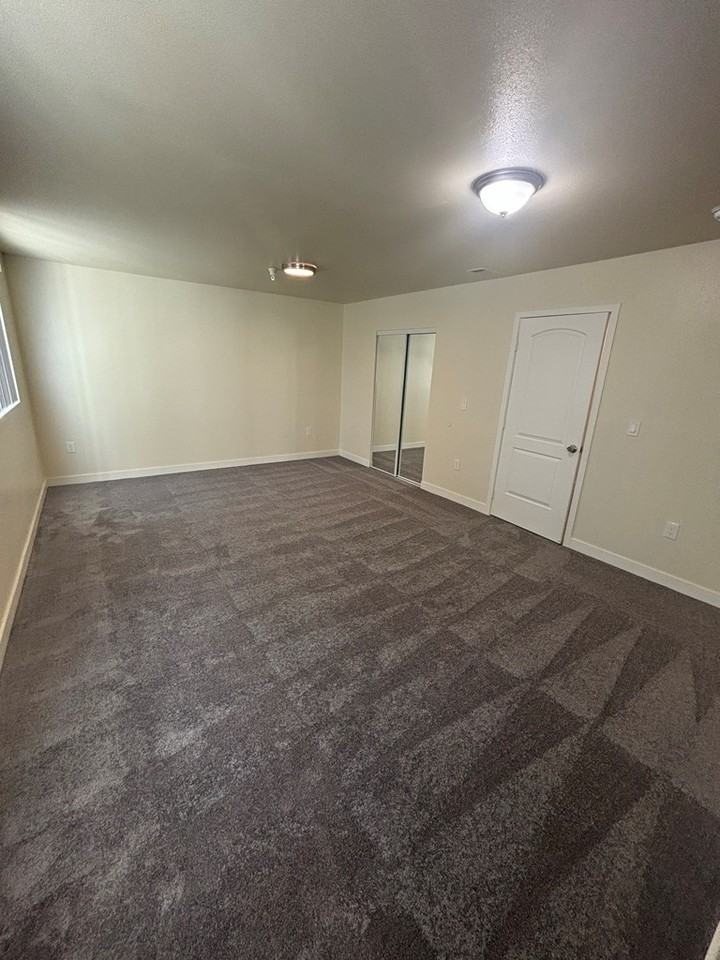 347 East 107th Street - Photo 4 of 21