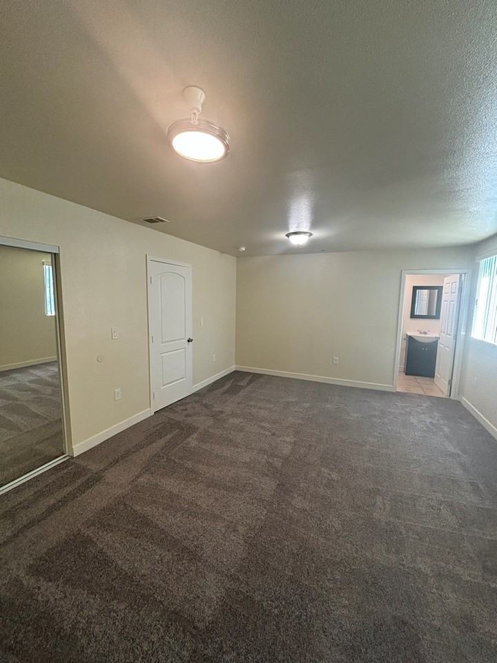 347 East 107th Street - Photo 5 of 21