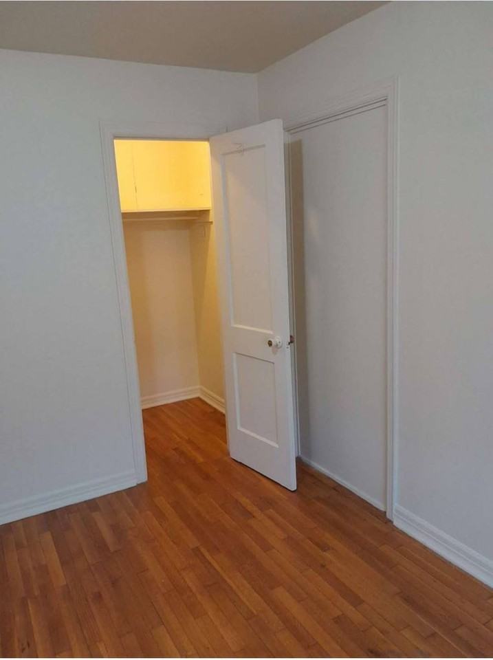 818 Cumberland St - Photo 4 of 12