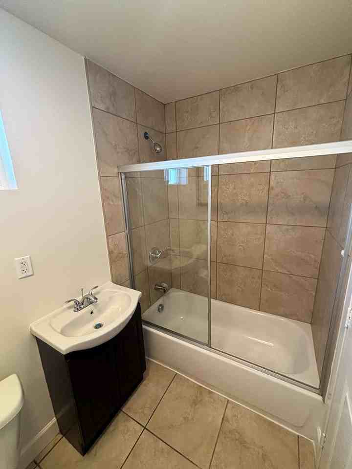 426 West 109th Street - Photo 4 of 14