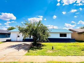 513 W 19th St - Photo 1 of 1