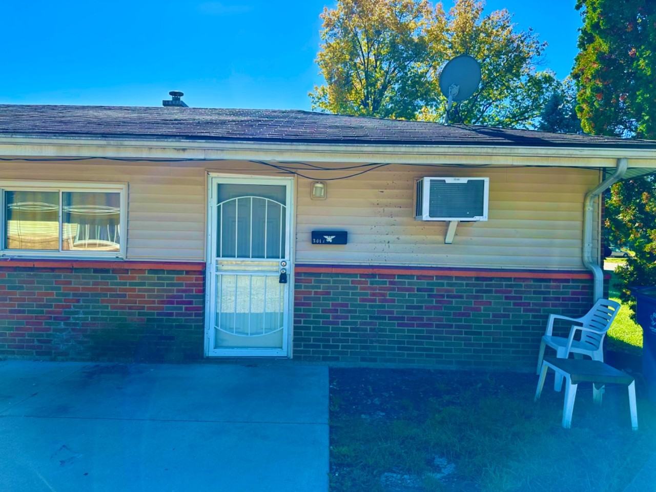 3017 Northgate Avenue - Photo 2 of 10