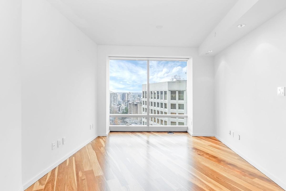 1151 West Georgia Street #2703 - Photo 6 of 17