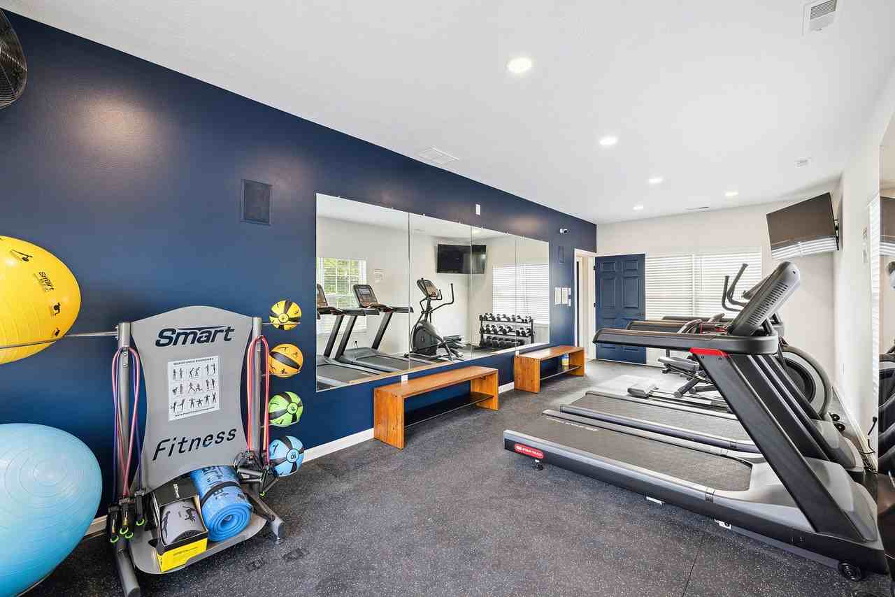 Kennedys Landing - Photo 7 of 35