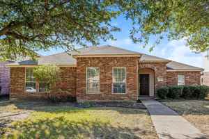 featured image of 1415 Heather Ridge Dr