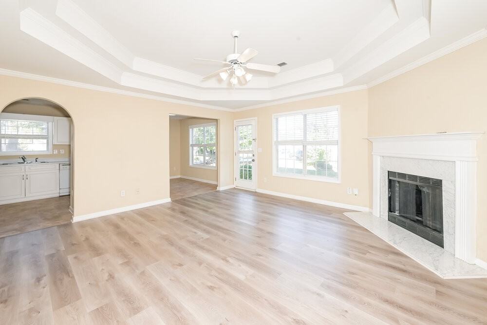3463 Summit Creek Ln - Photo 4 of 16
