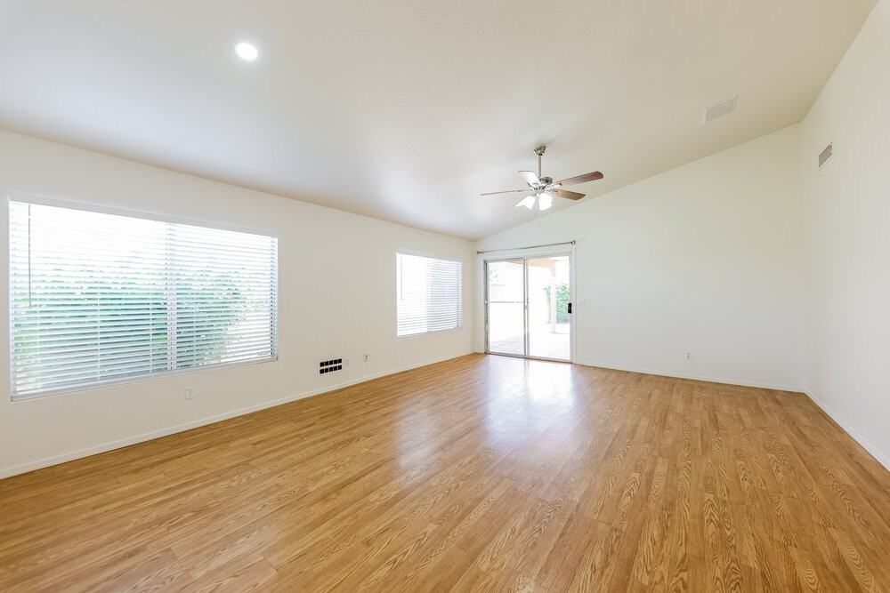 2217 East Kelton Lane - Photo 3 of 16