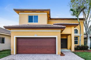 1260 Ne 42nd Ave - Photo 1 of 1