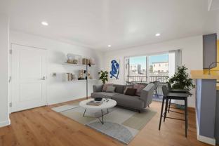 6534 Balboa Blvd #D - Photo 1 of 1