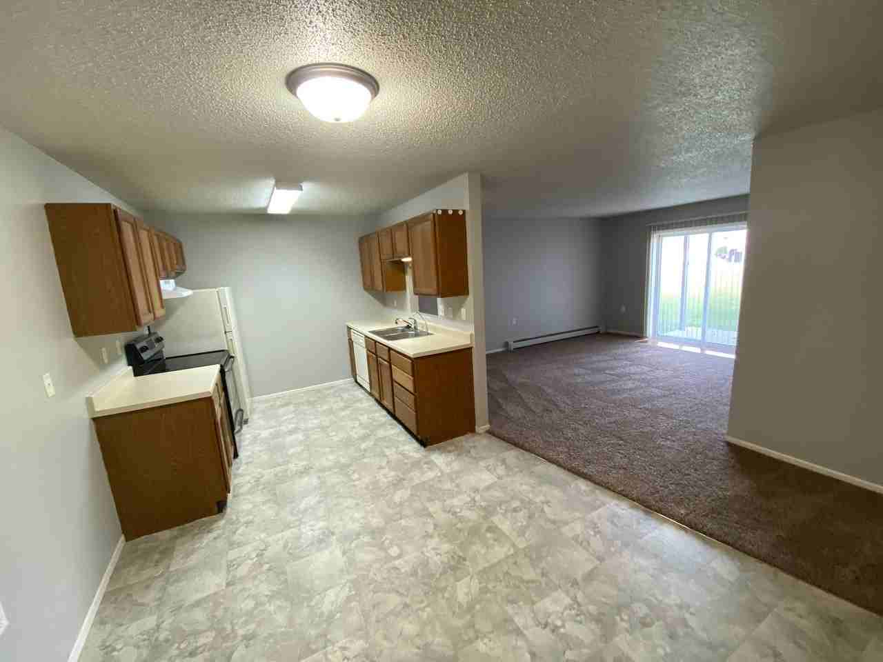 Brickview Apartments - Photo 3 of 33