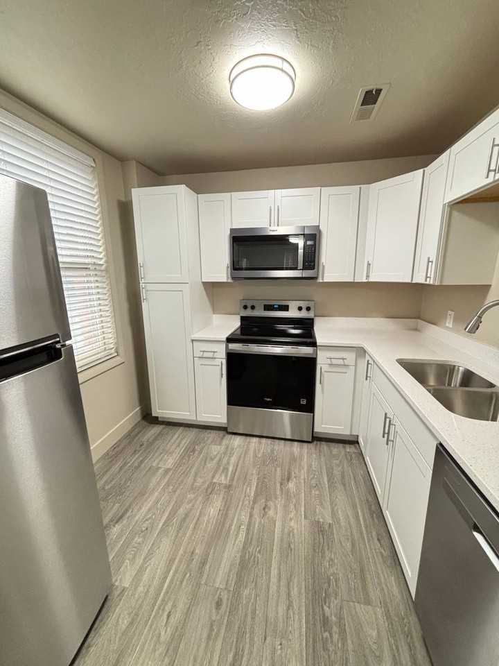 New Brigham Apartments for Rent - Photo 4 of 34