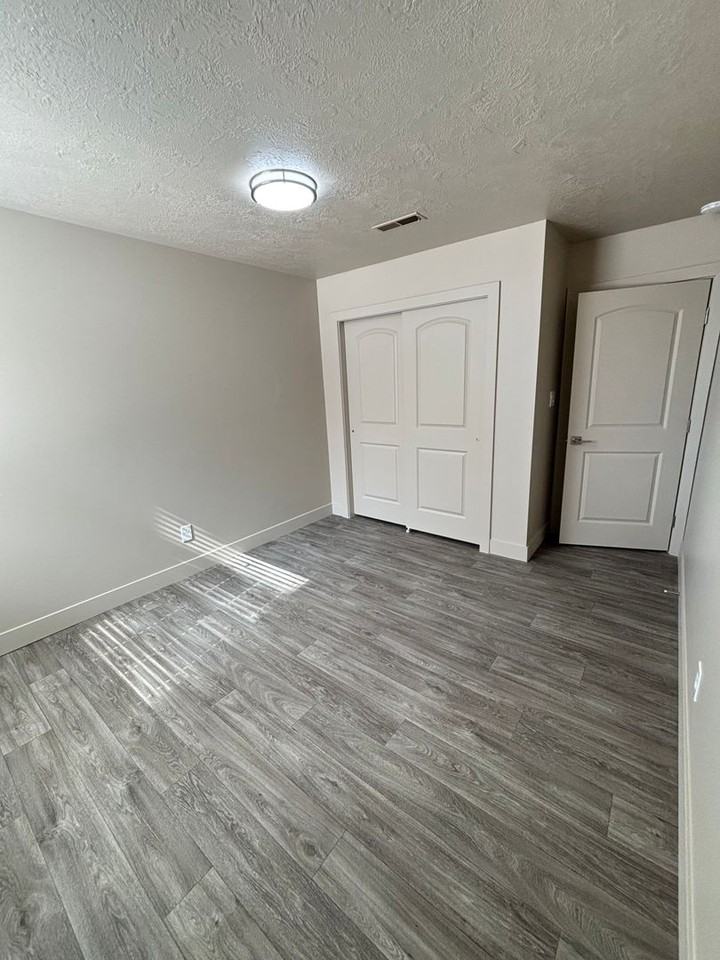 New Brigham Apartments for Rent - Photo 7 of 34