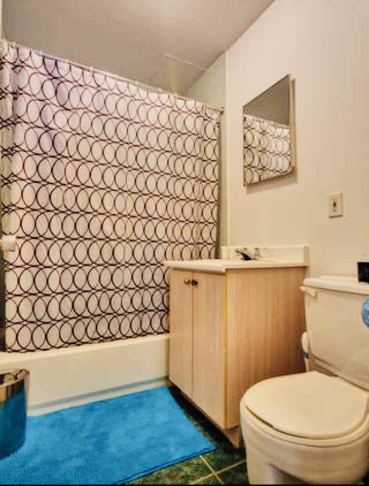 3469 Rue De Bullion #7 - Photo 2 of 9