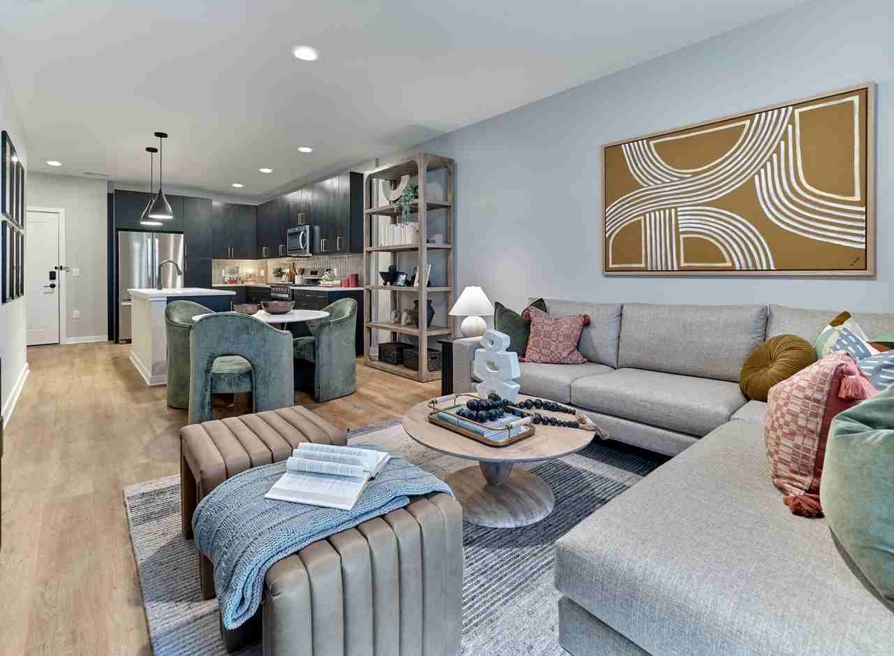 CANTERLY PLACE - Photo 7 of 50