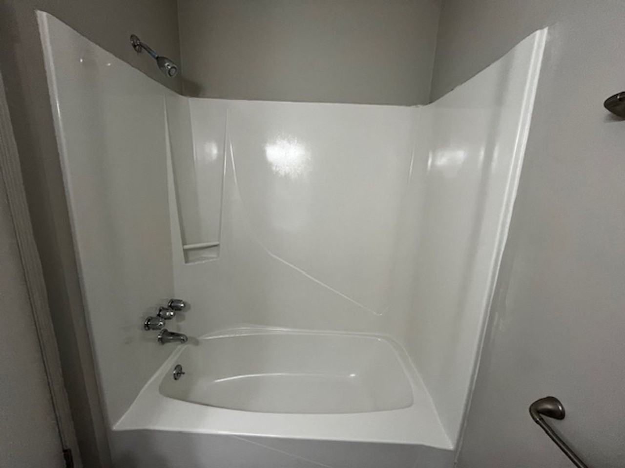 1955 Lakeview Rd #B - Photo 5 of 6