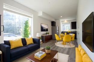 7045 N Mohawk Ave #01 - Photo 1 of 1