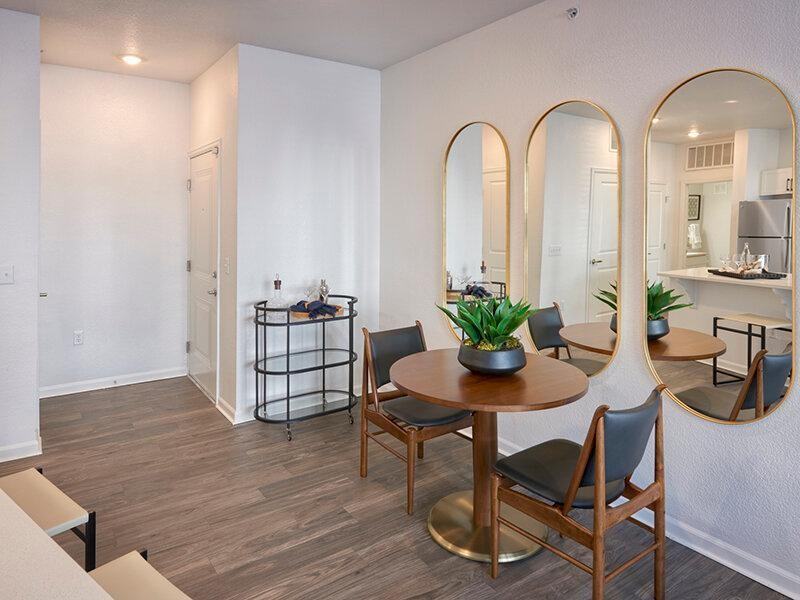 8200 Arista Pl - Photo 5 of 36