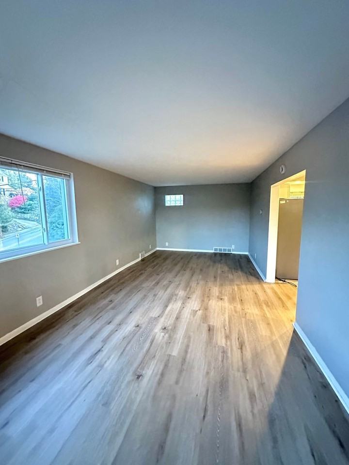 3101 Belleville Street - Photo 6 of 19