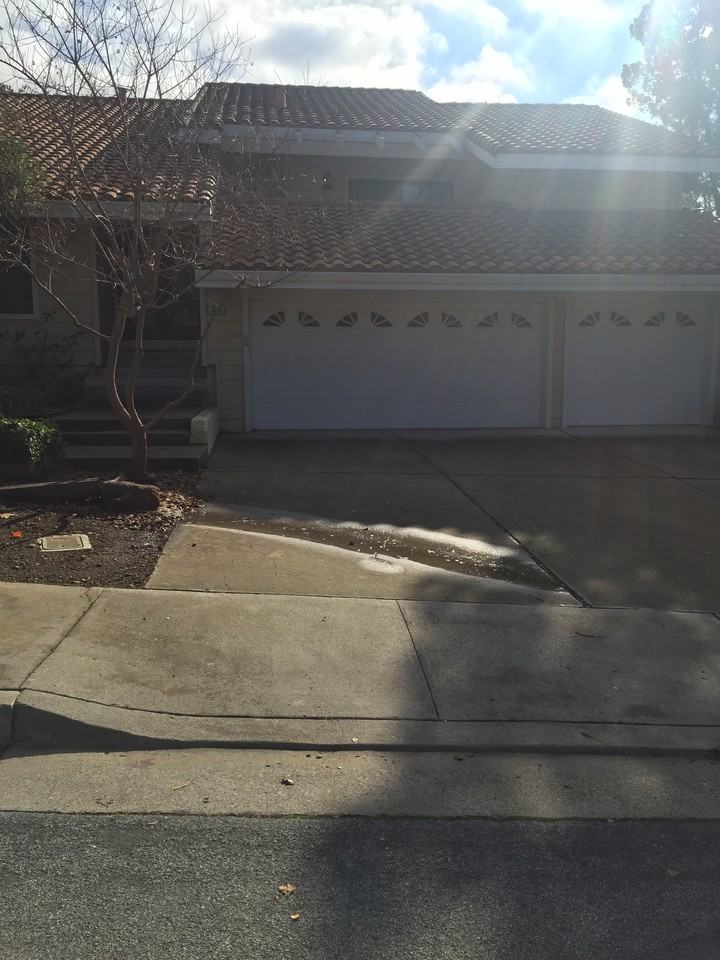 1090 Caggiano Drive - Photo 2 of 40