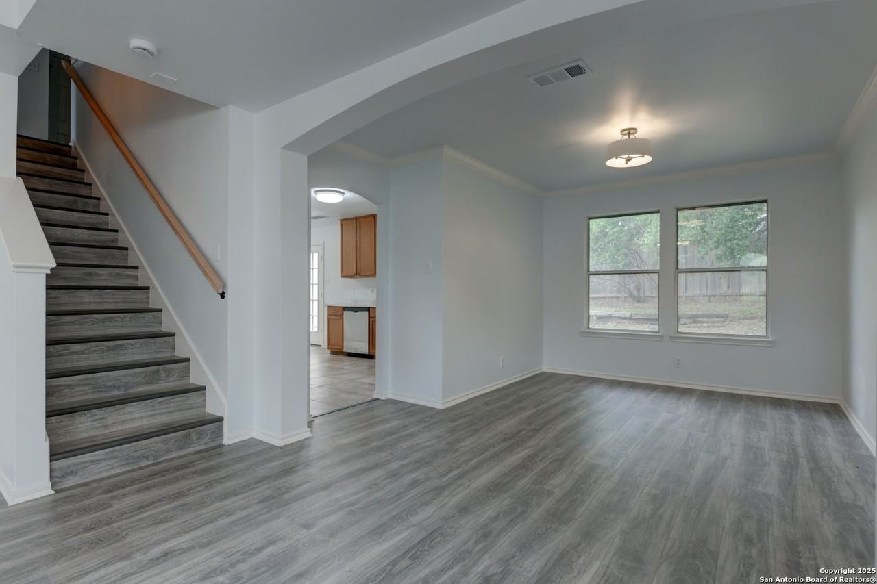 6015 Wexford Pl - Photo 4 of 16