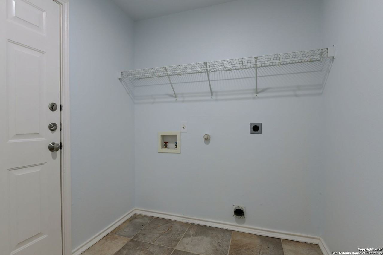 6015 Wexford Pl - Photo 7 of 16