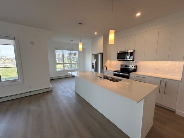 60 Skyview Parade Ne #1 - Photo 2 of 4