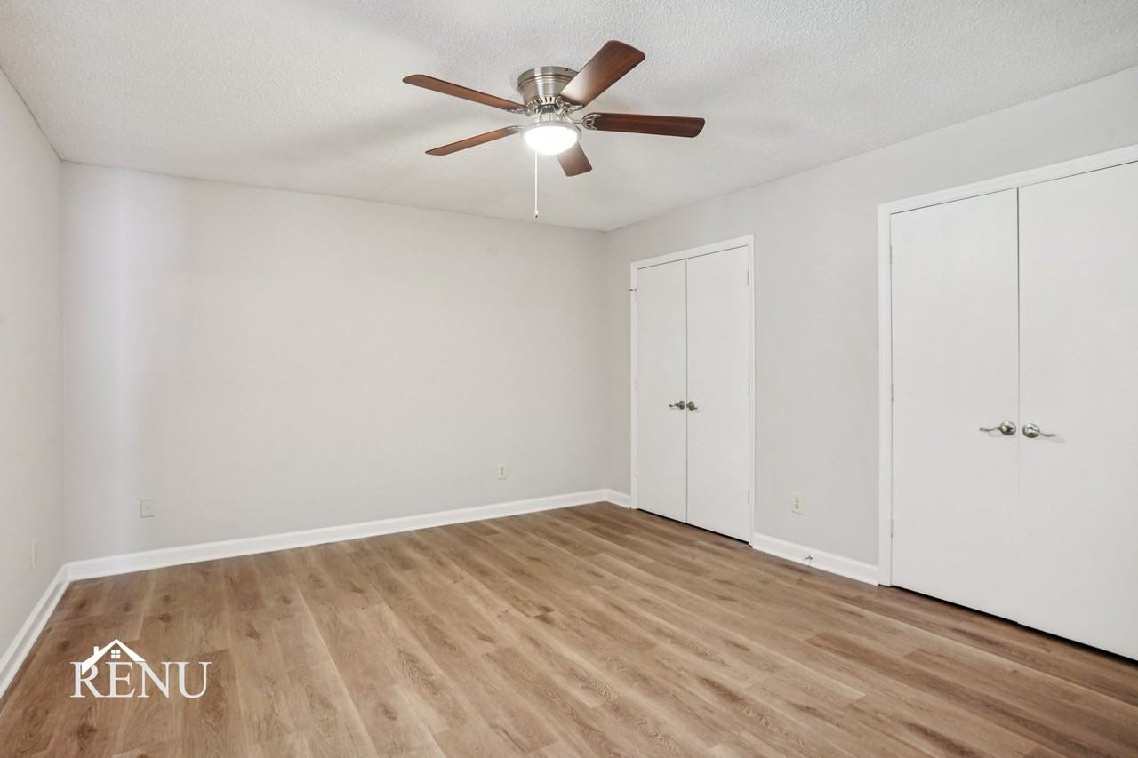 The Pines at Bethabara - Photo 4 of 30