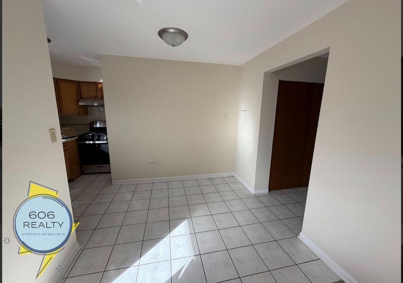 Cicero Apartments! - Photo 7 of 8