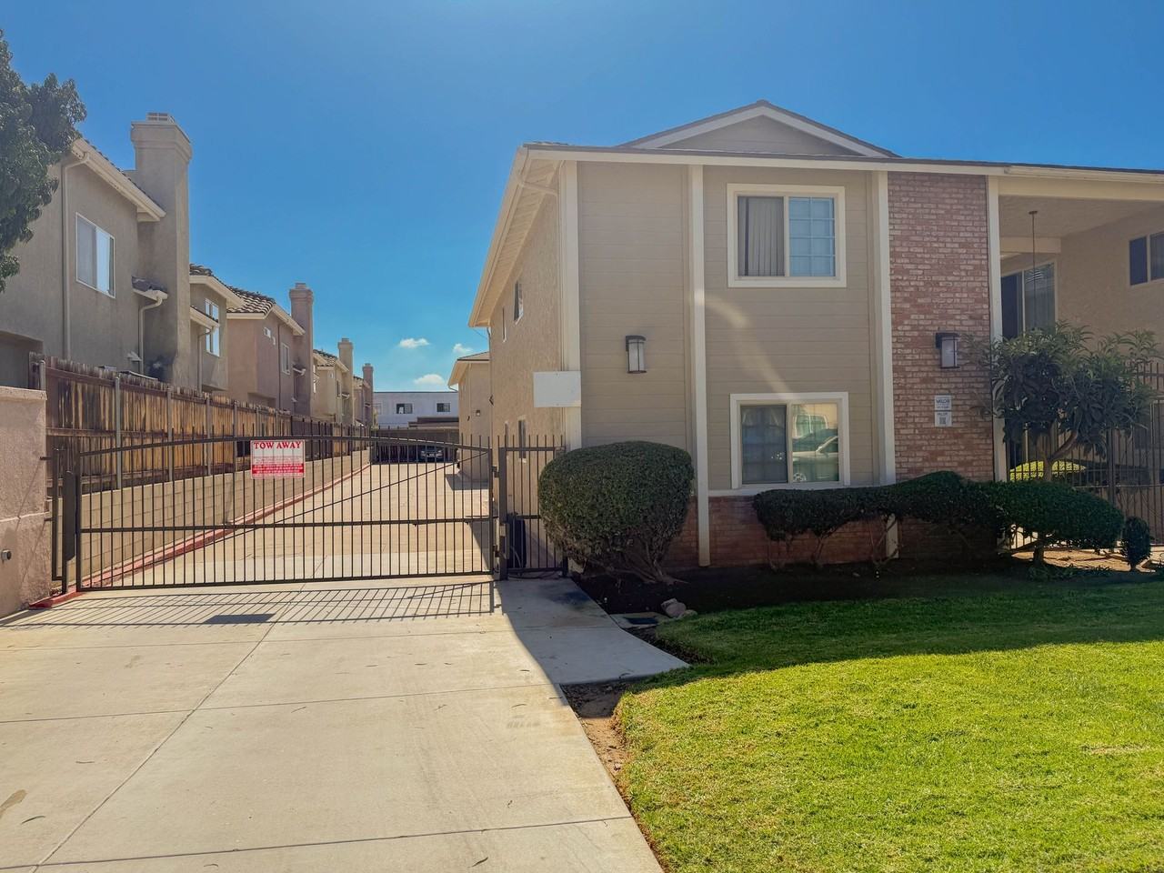 Moss Street Apartments | Comfortable Coastal Living in Chula Vista - Photo 2 of 9