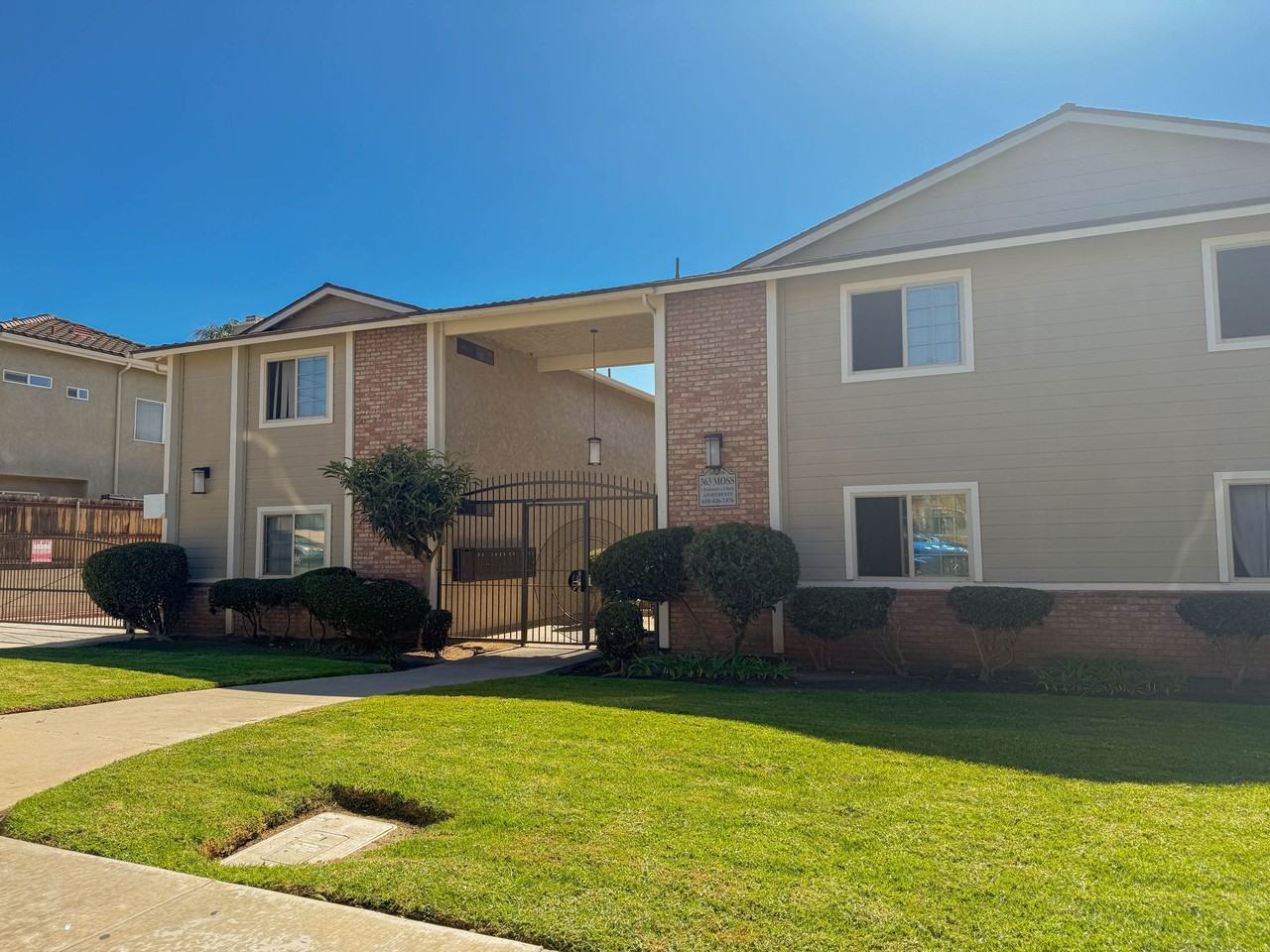 Moss Street Apartments | Comfortable Coastal Living in Chula Vista - Photo 3 of 9