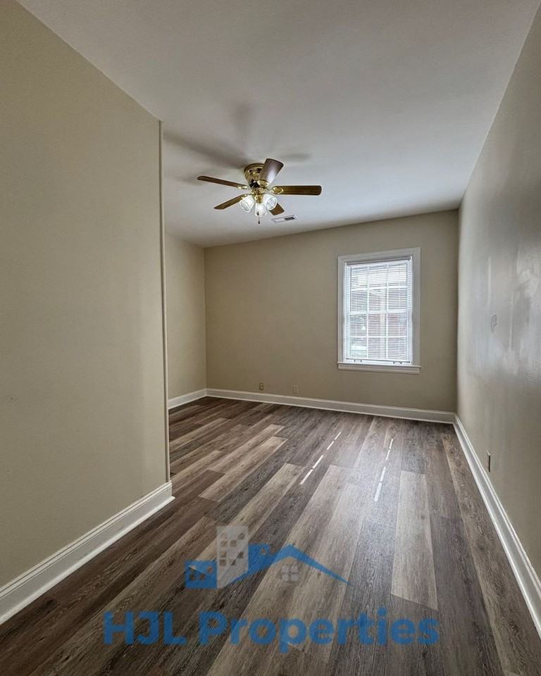 131 Mcgavock Pike - Photo 7 of 11