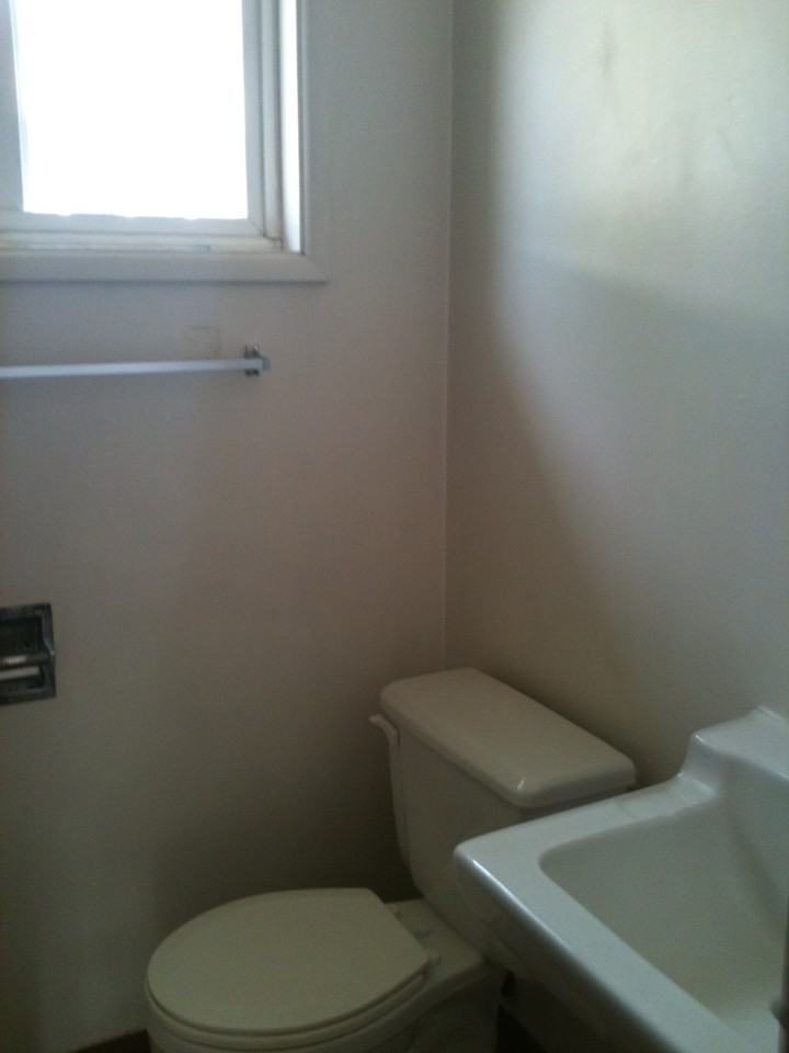 GunW01 - Photo 4 of 13