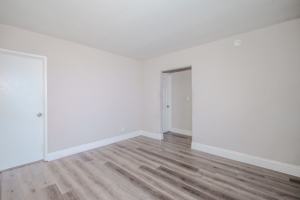 featured image of 1131 E 4th St