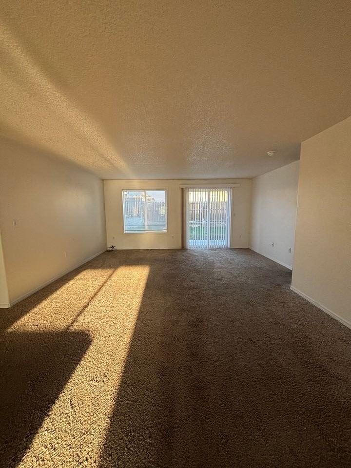 3412 W Glenmoor Dr - Photo 5 of 15