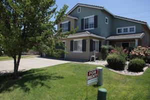 featured image of 992 Darby Dr