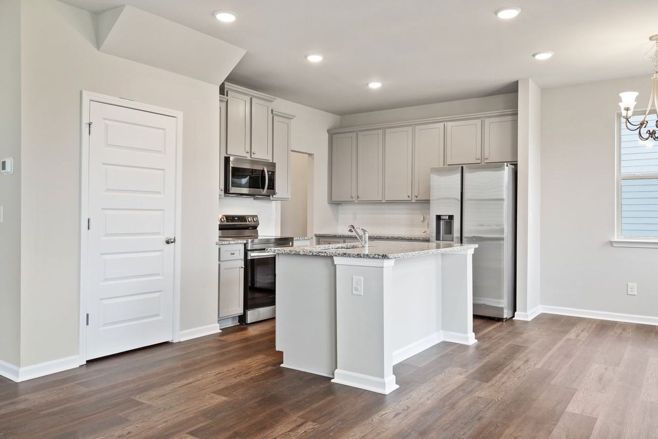 2354 Deerhaven Xing - Photo 7 of 30