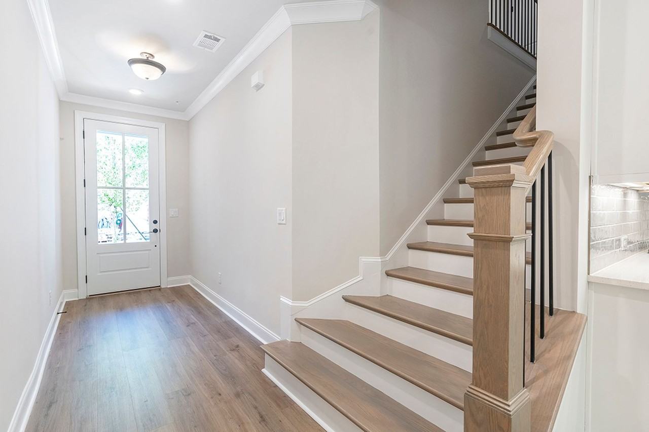 535 Clover Ln - Photo 7 of 34