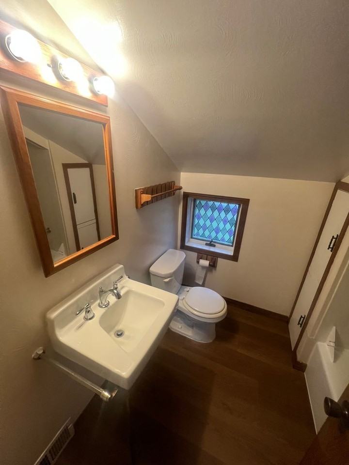 346 E 2nd St - Photo 5 of 7