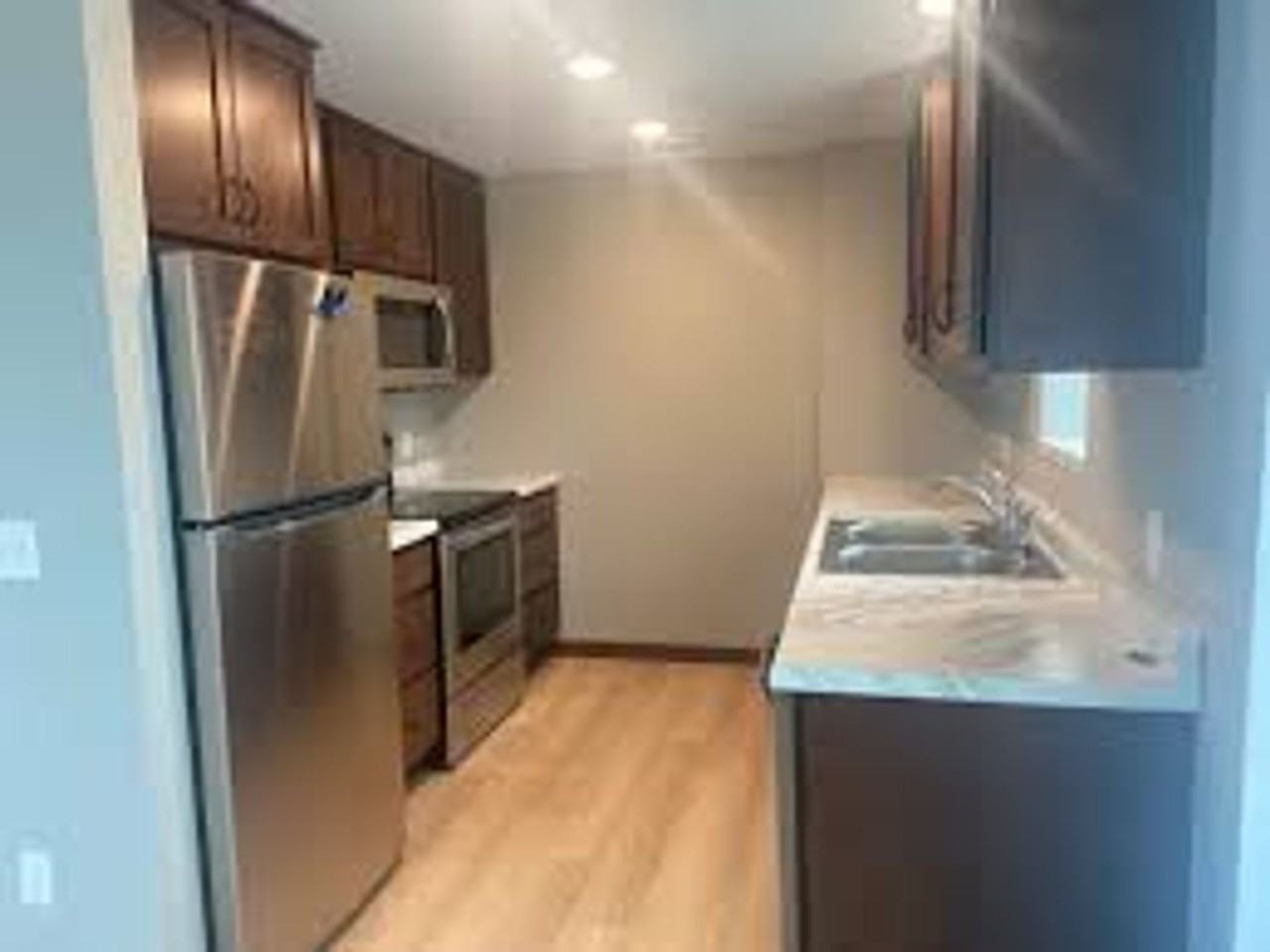 Hillcrest Village Townhomes - Photo 2 of 5