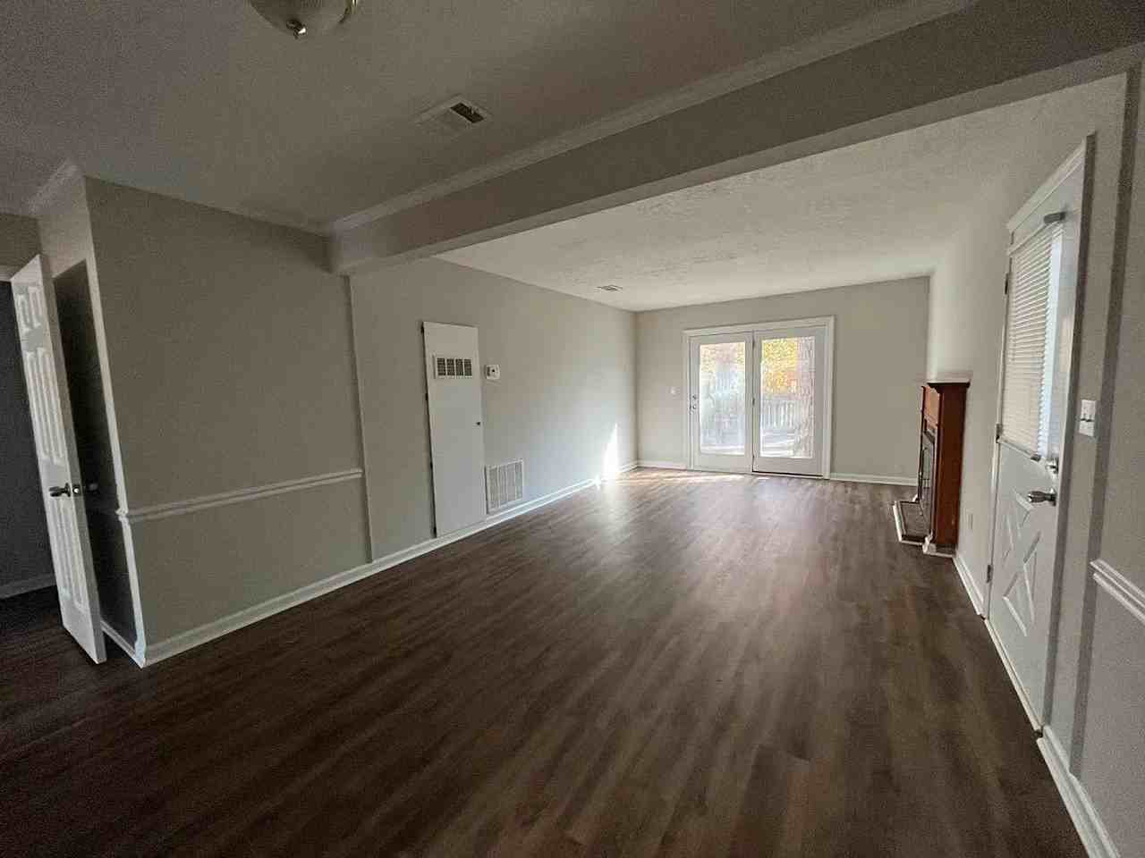 422 Pleasant Home Road - Photo 5 of 18