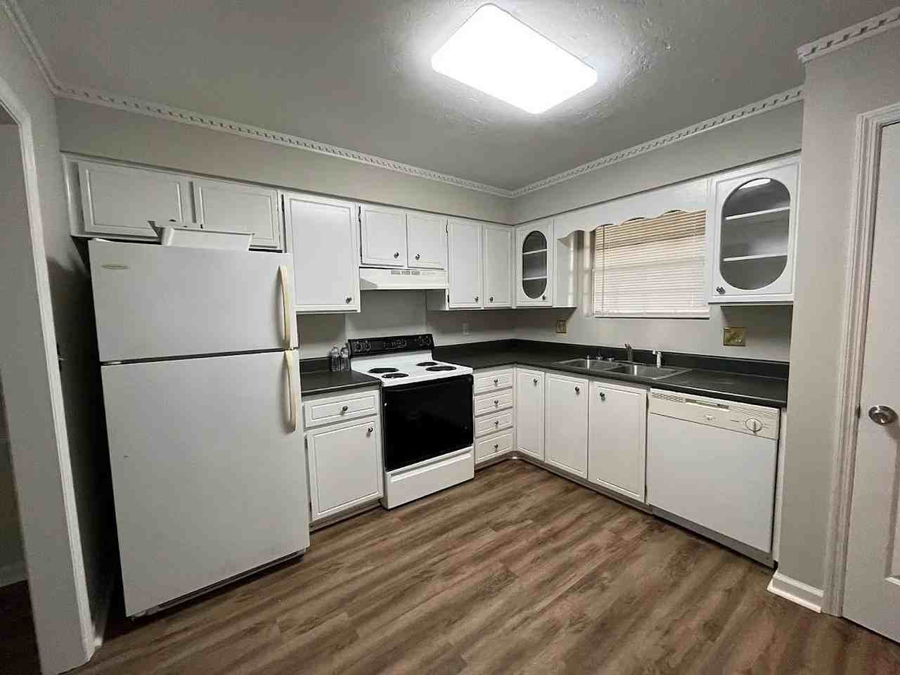 422 Pleasant Home Road - Photo 6 of 18